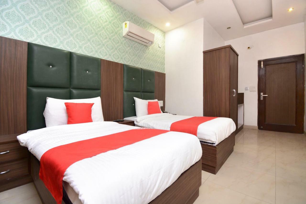 Hotel Ricky International Αμριτσάρ Εξωτερικό φωτογραφία