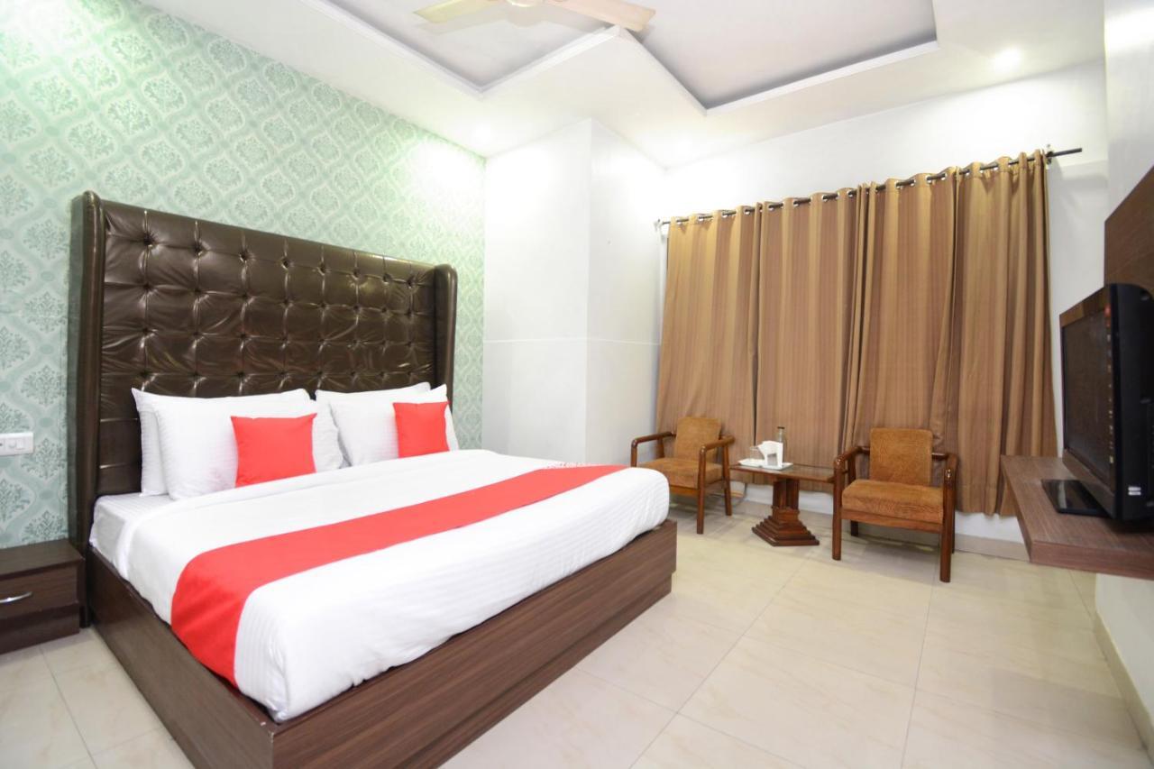 Hotel Ricky International Αμριτσάρ Εξωτερικό φωτογραφία